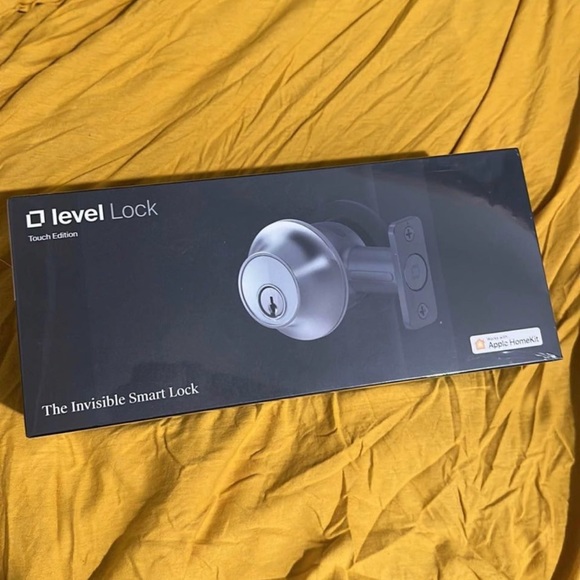 New Level Smart Lock - Touch Edition. Polished Brass - Picture 2 of 7